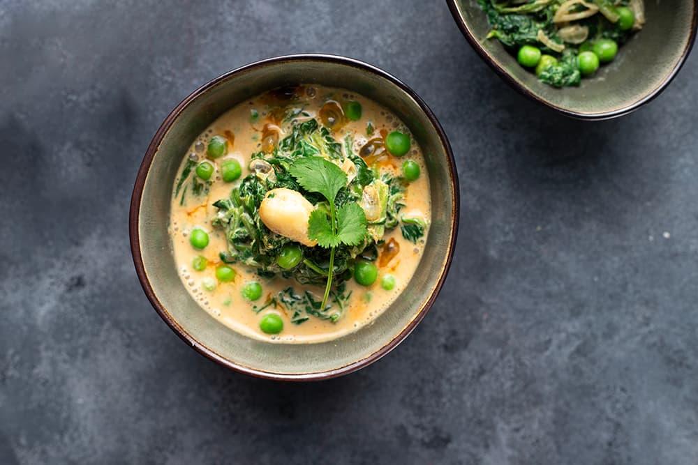 Epinards aux curry jaune et au raifort