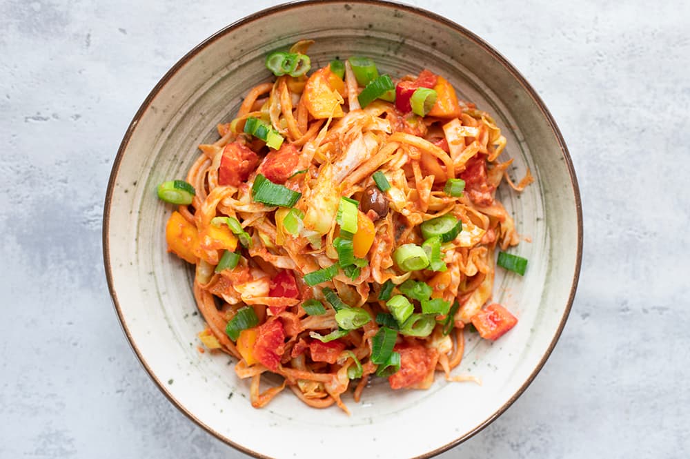 spaghetti tomates au chou chinois