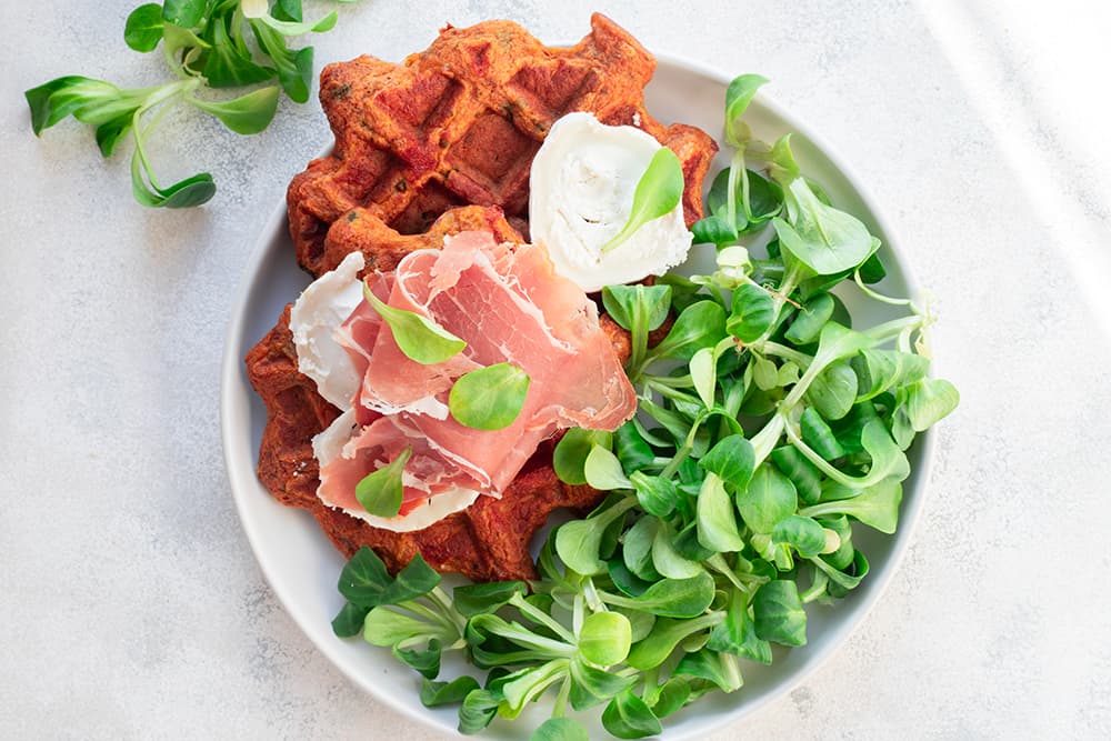 Gaufres salées à la patate douce et jambon de Parme